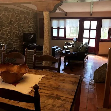 Casa Do Palheiro, Bade, Cerdal.